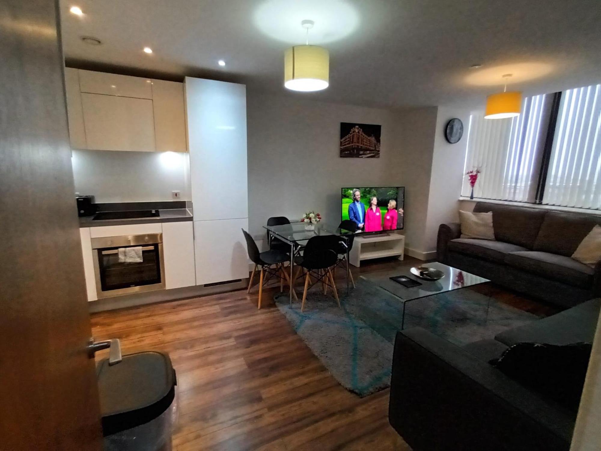 Kcs Broad Street Apartment *